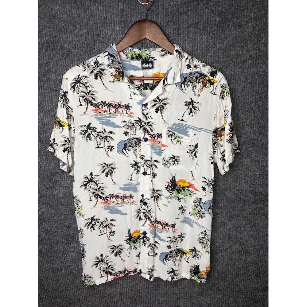 Batman DC Comics Hawaiian Shirt Men Small All Over Print Tropical Button Up